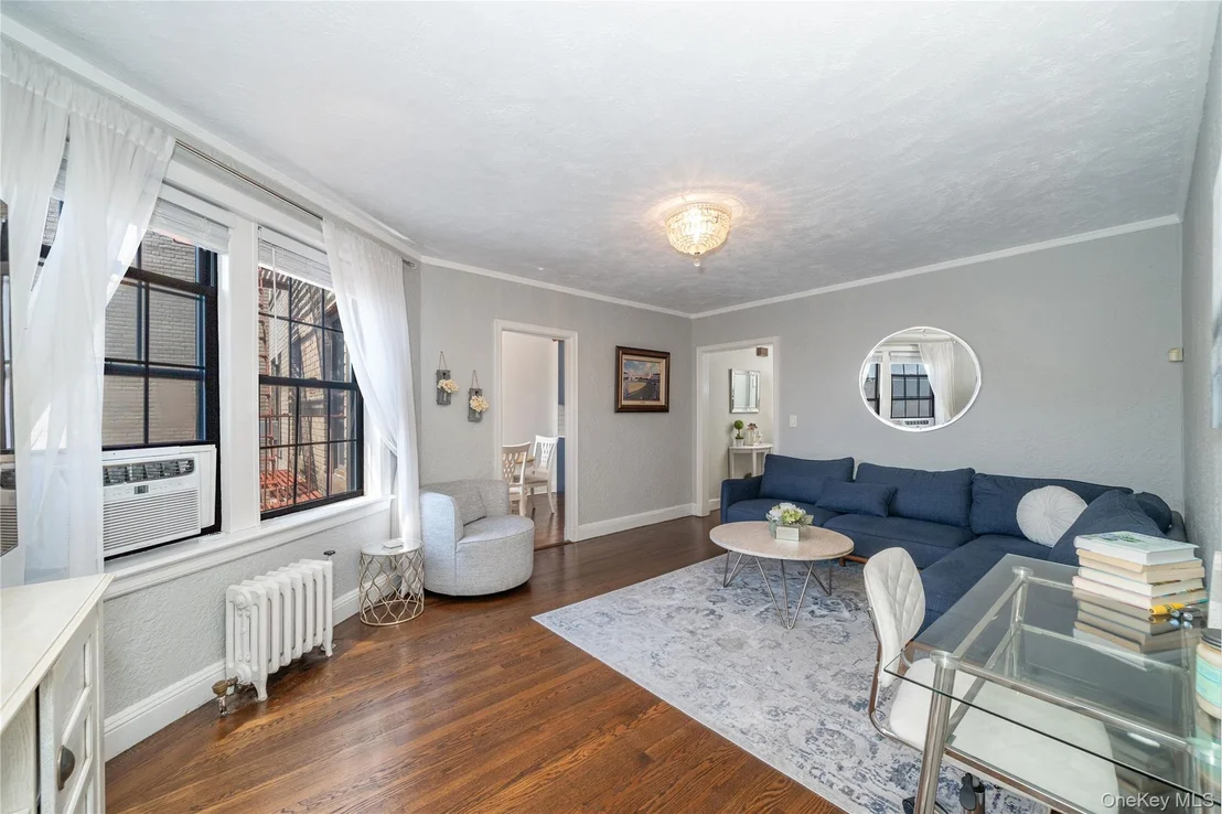 Photo of Unit 4D at 100 Parkway Road