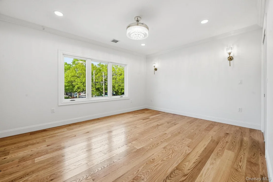 Photo of 51 Sobro Avenue