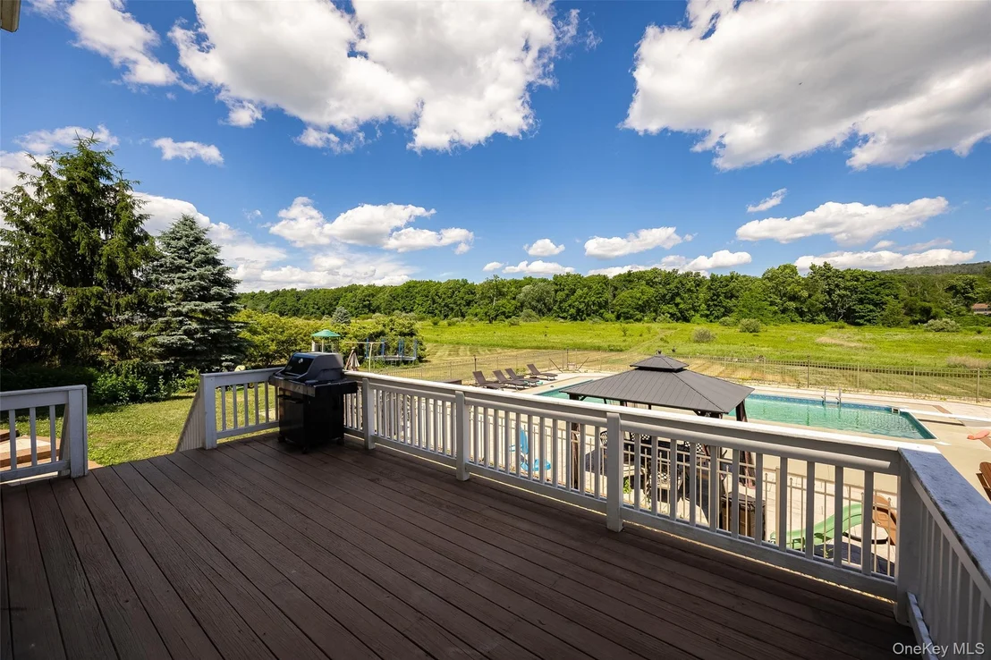 Photo of 89 Brookside Lane