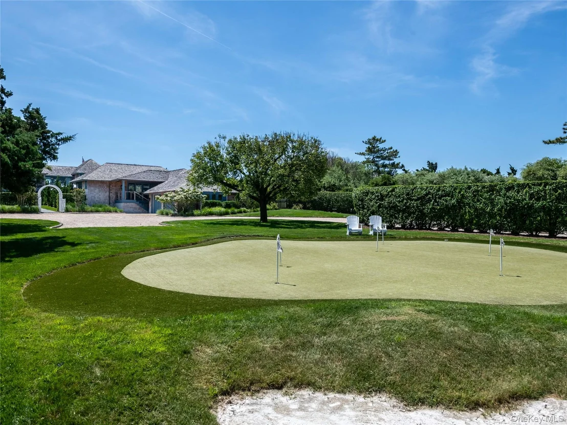 Photo of 40 Dune Road