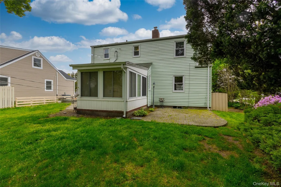 Photo of 90 Sunset Road