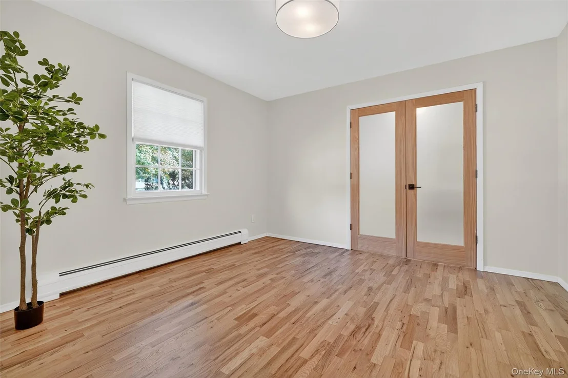 Photo of 37 Continental Drive