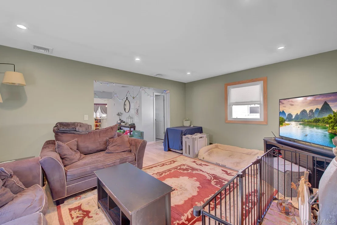 Photo of 57 Richmond Avenue