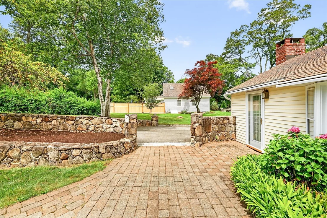 Photo of 243 Dingle Ridge Road