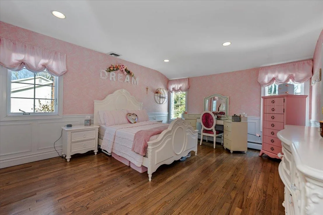 Photo of 20 McLane Drive