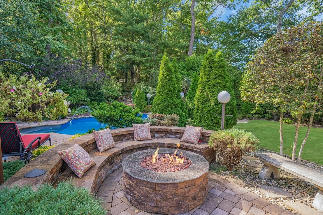 Photo of 62 Laurel Drive