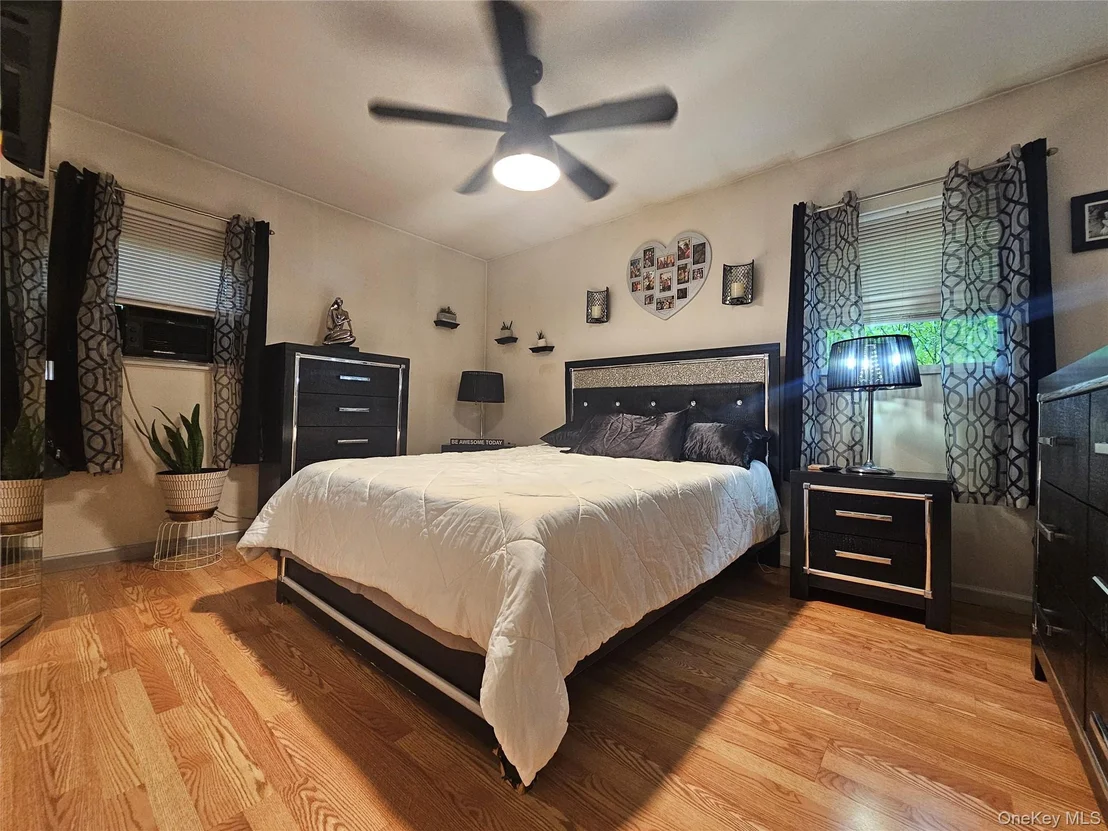 Photo of 4 Pinegrove Drive