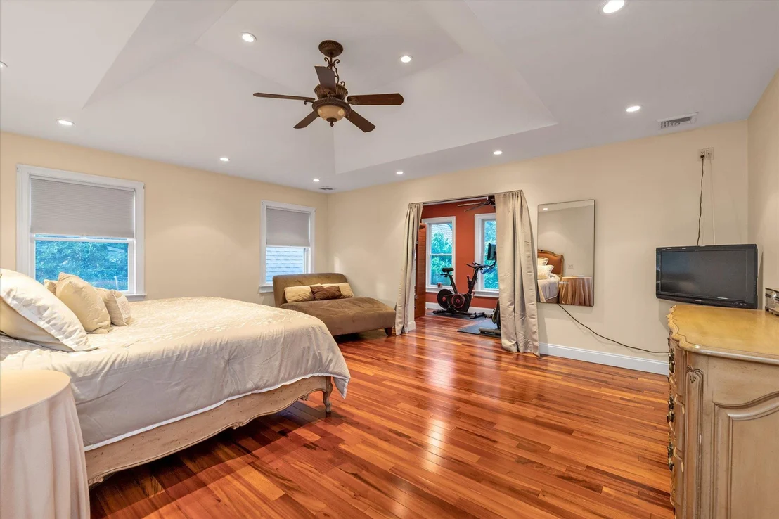 Photo of 76 Timberpoint Drive