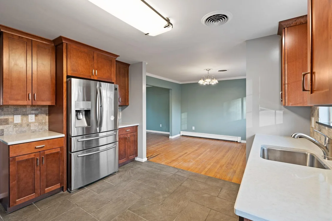 Photo of 21 Standish Avenue
