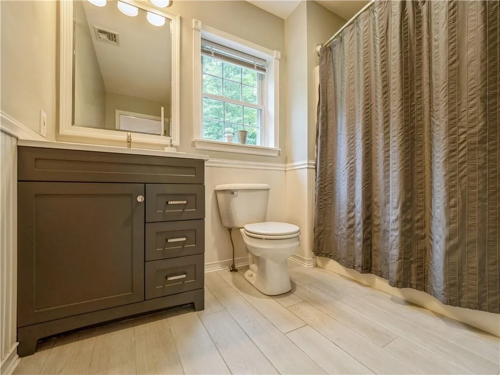Photo of 94 Perks Boulevard