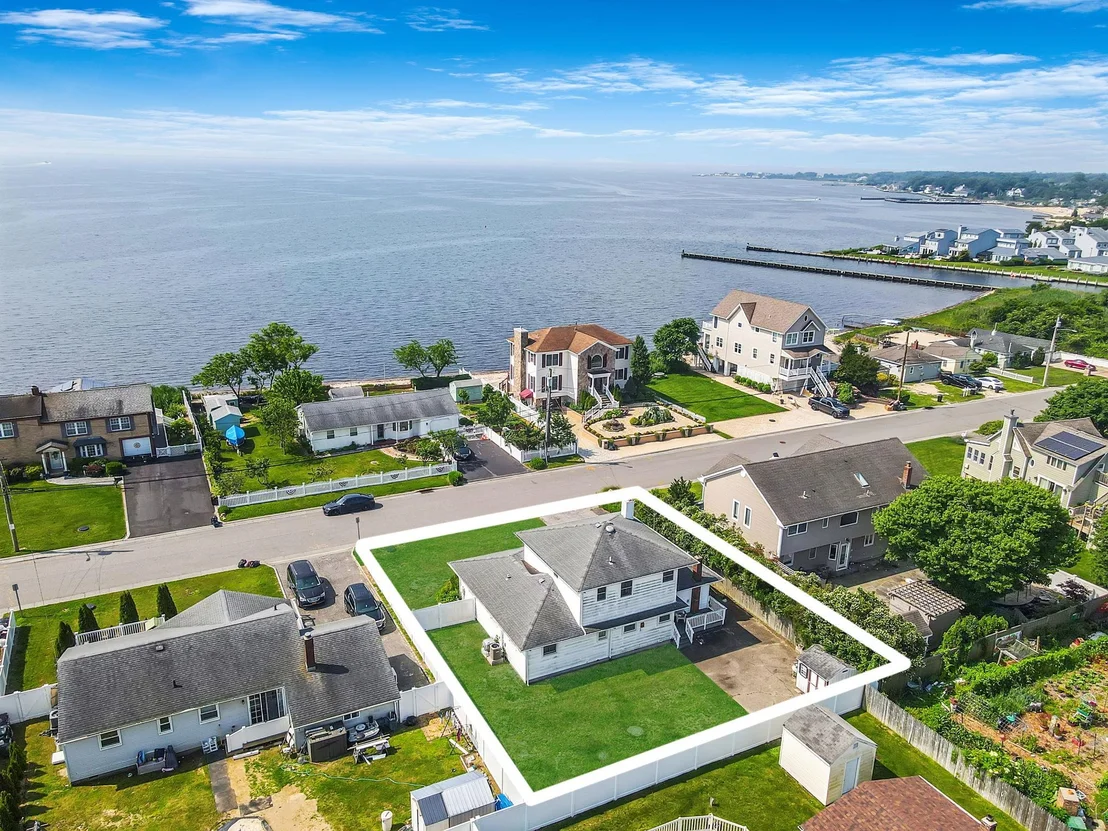 Photo of 35 Sunset Lane