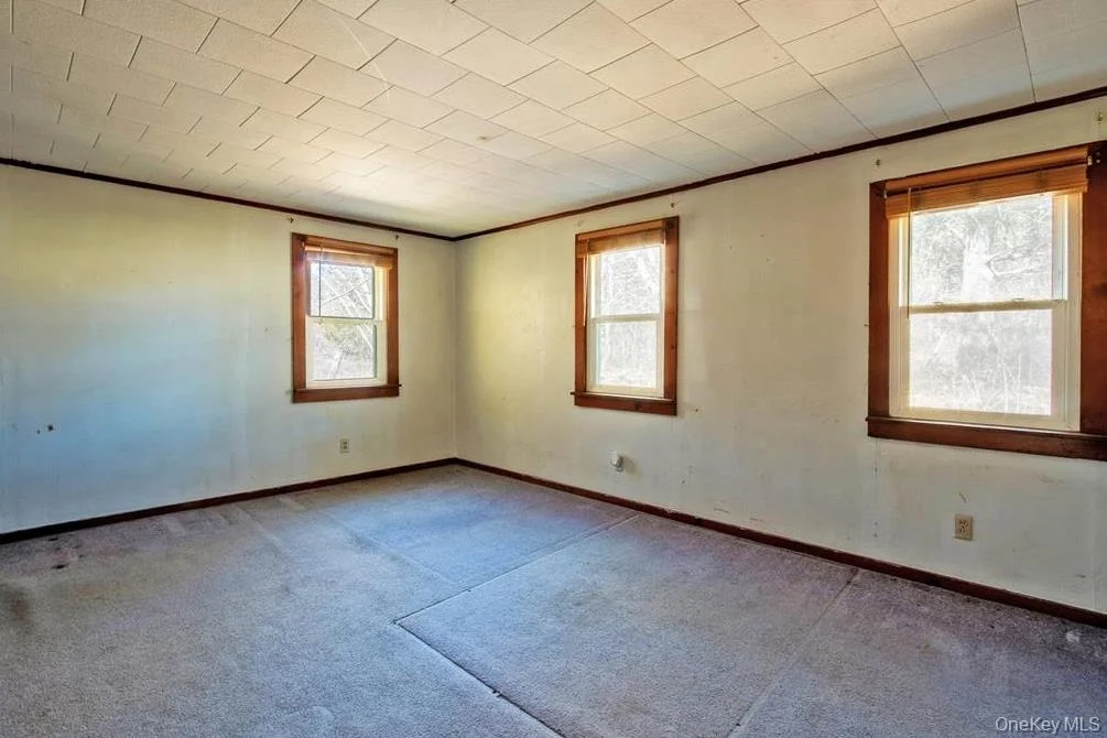Photo of 2925 Old Kings Road