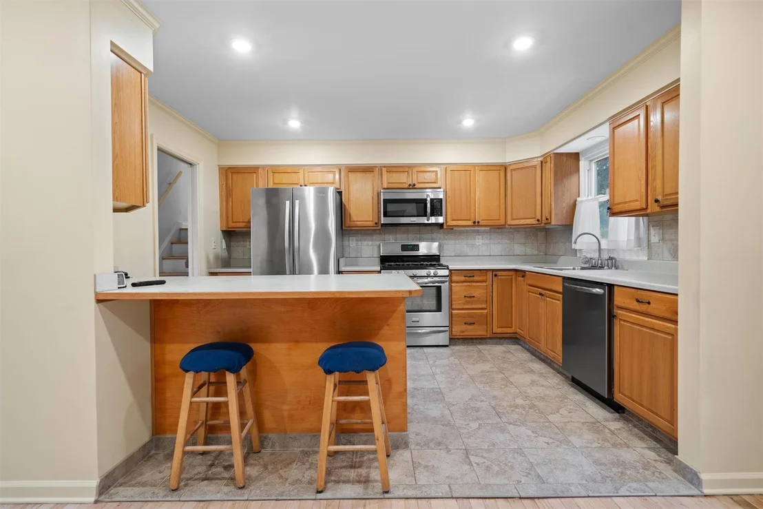 Photo of 60 Beers Drive