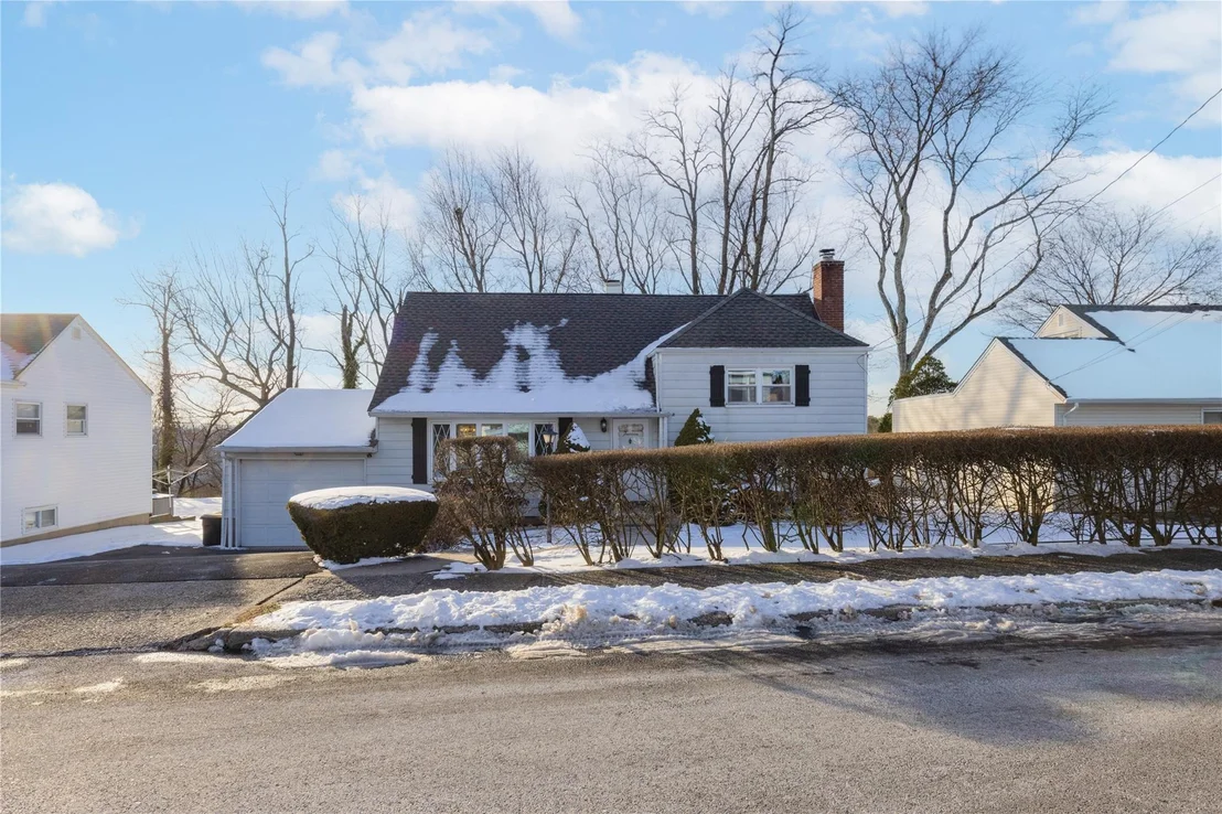 Photo of 14 Montclair Road