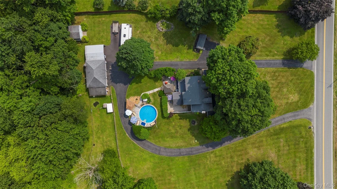 Photo of 421 Orchard Drive