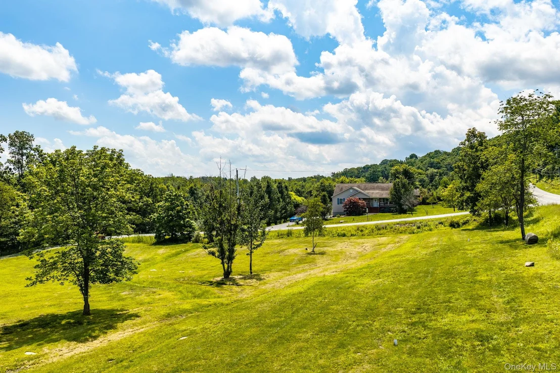 Photo of 236 Springbrook Road