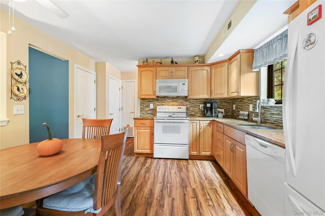Photo of Unit 16 at 119 Stringham Road