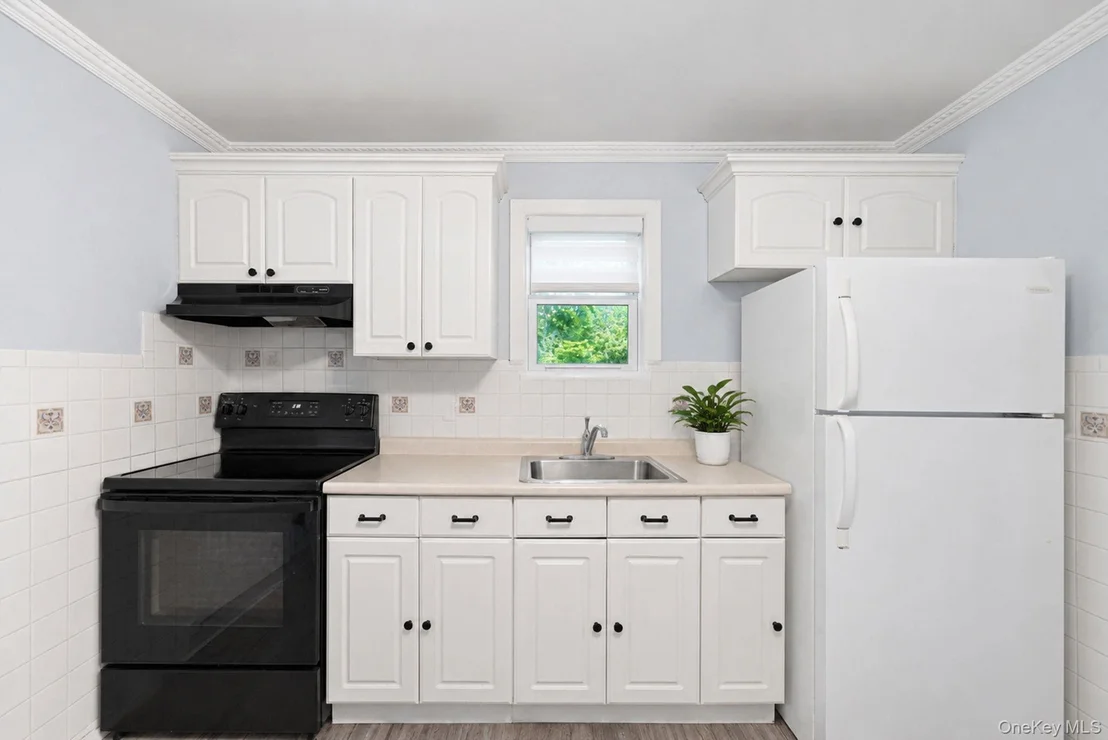 Photo of 411 Glen Drive
