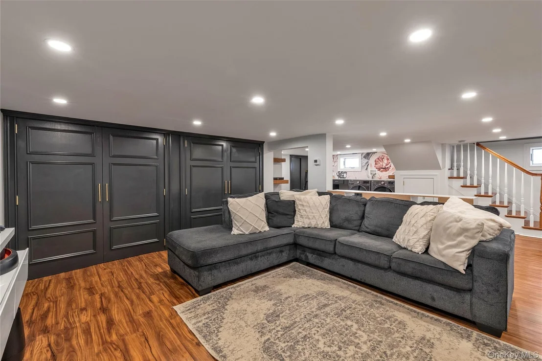 Photo of 144 Buckingham Place