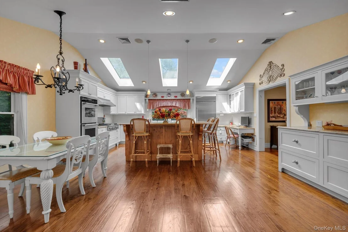 Photo of 8 Briarfield Drive