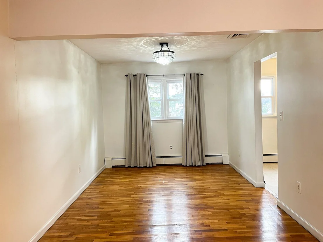 Photo of 87 Vails Gate Heights Drive