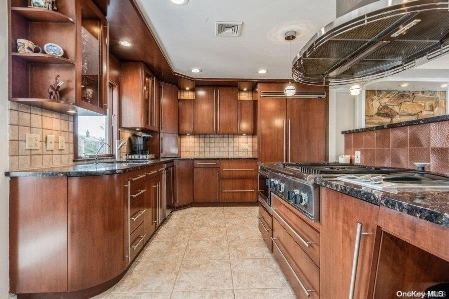 Photo of 3011 Beach Drive