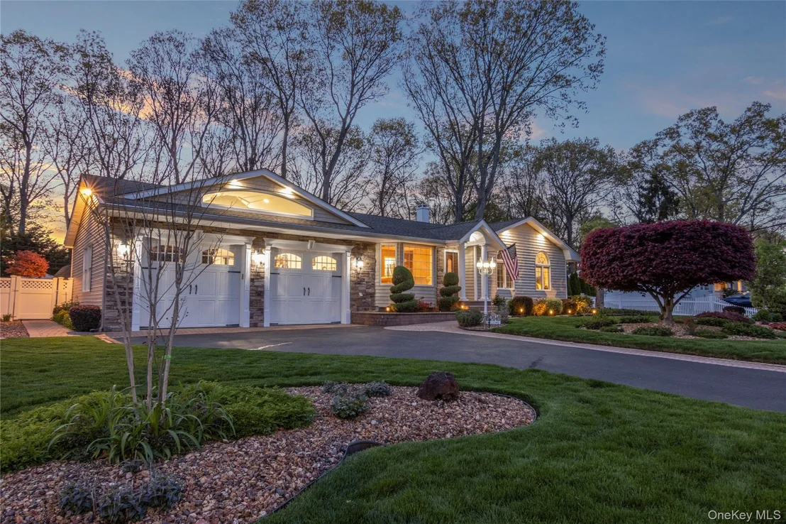 Photo of 8 Raven Drive