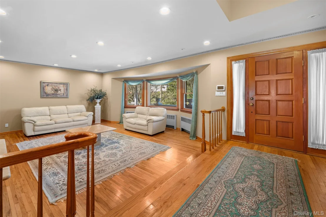 Photo of 22 Ravine Road