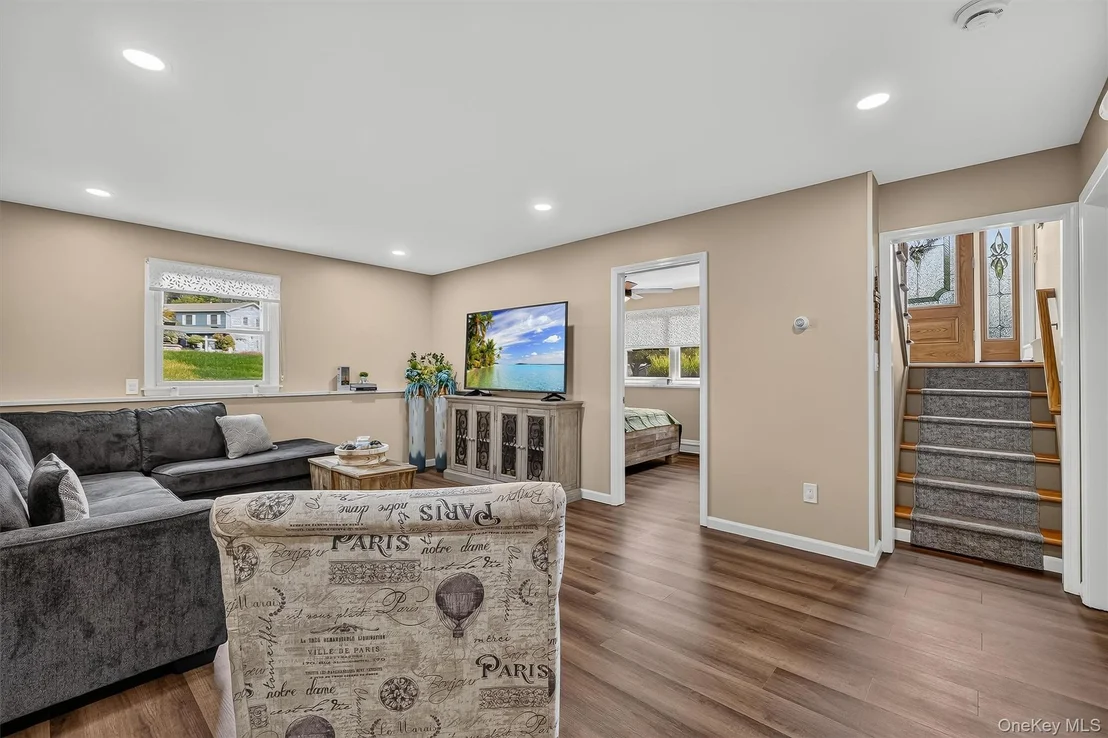 Photo of 10 Pine Drive
