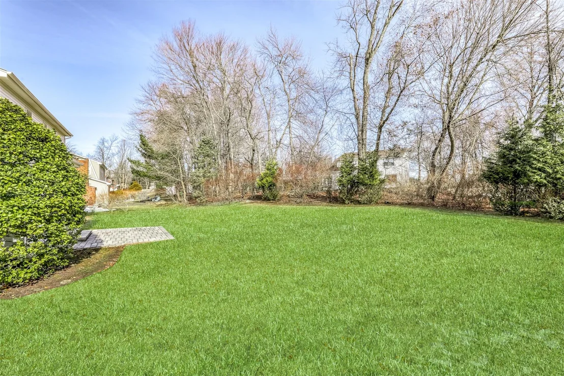 Photo of 30 Christopher Drive