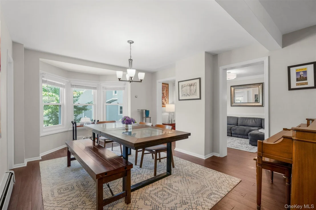 Photo of 315 Maple Avenue