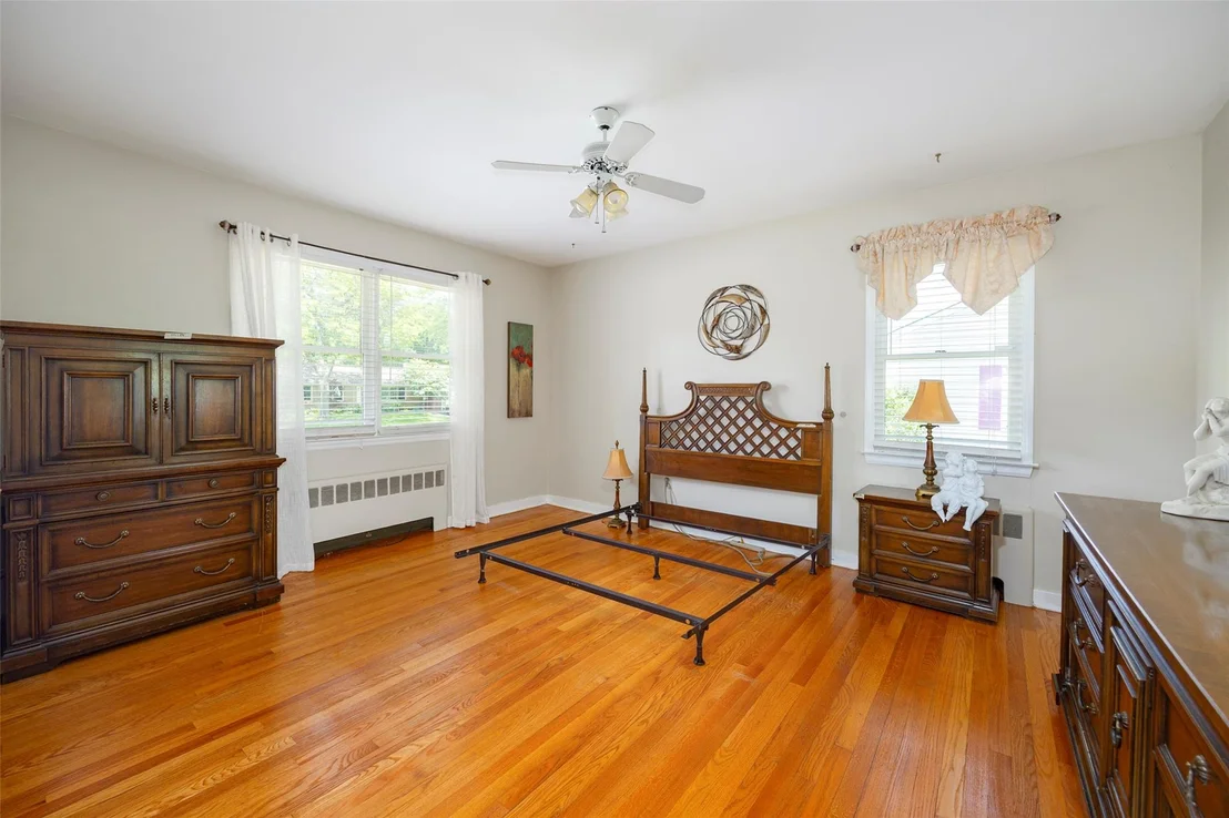 Photo of 18 Lorraine Boulevard