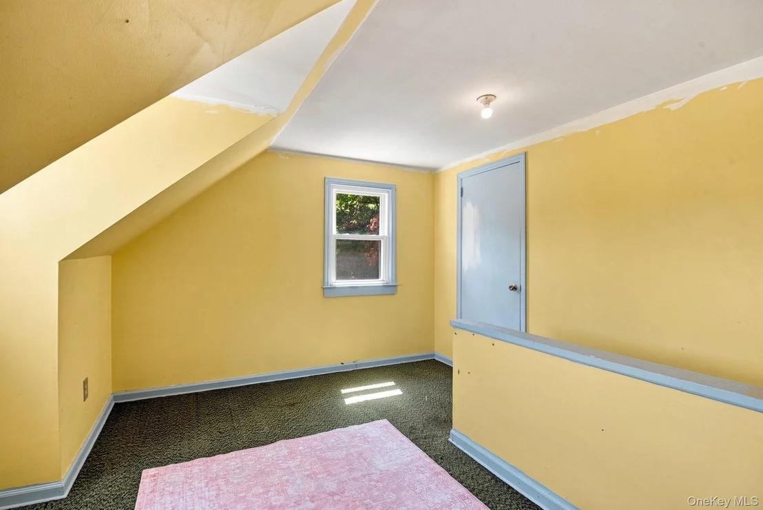 Photo of 9 Kinderhook Drive