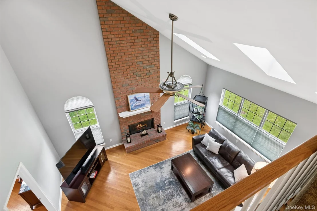 Photo of 415 Vassar Place
