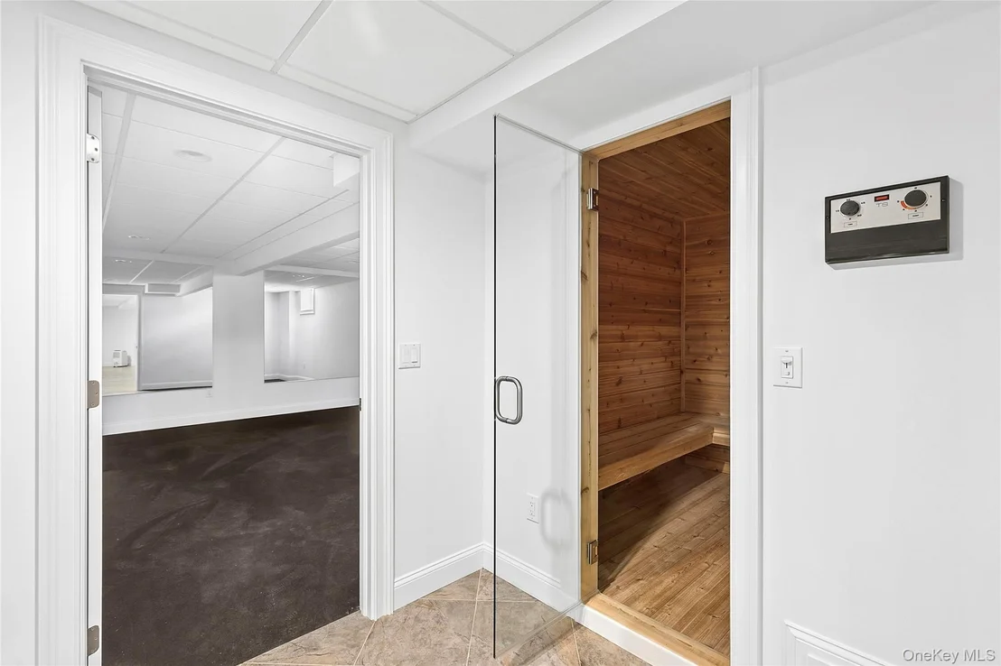 Photo of 41 Edgewood Avenue