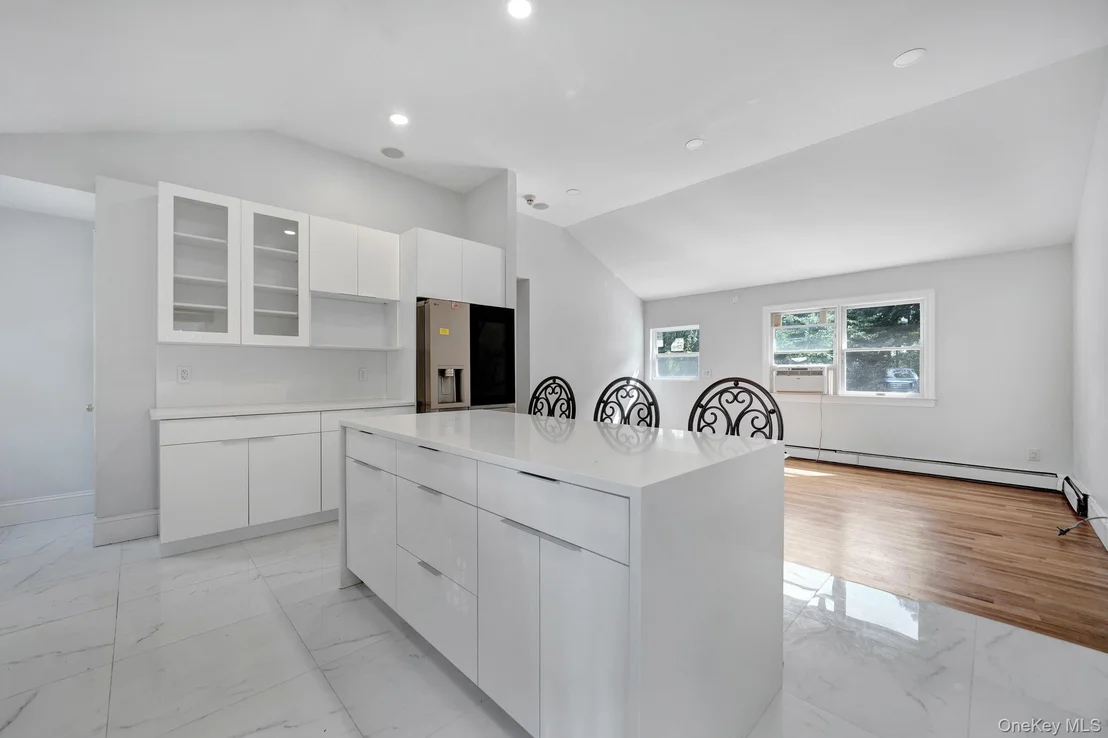 Photo of 75 Whiskey Road