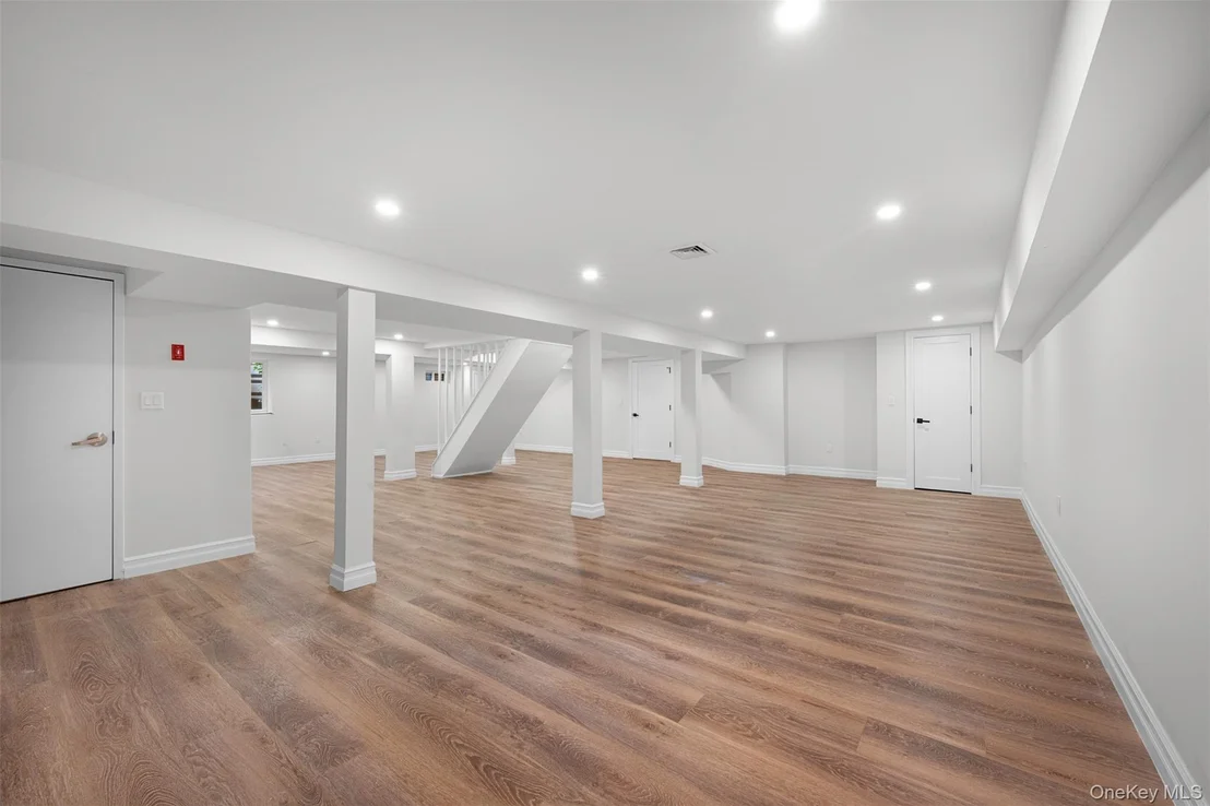Photo of 20 Chestnut Drive