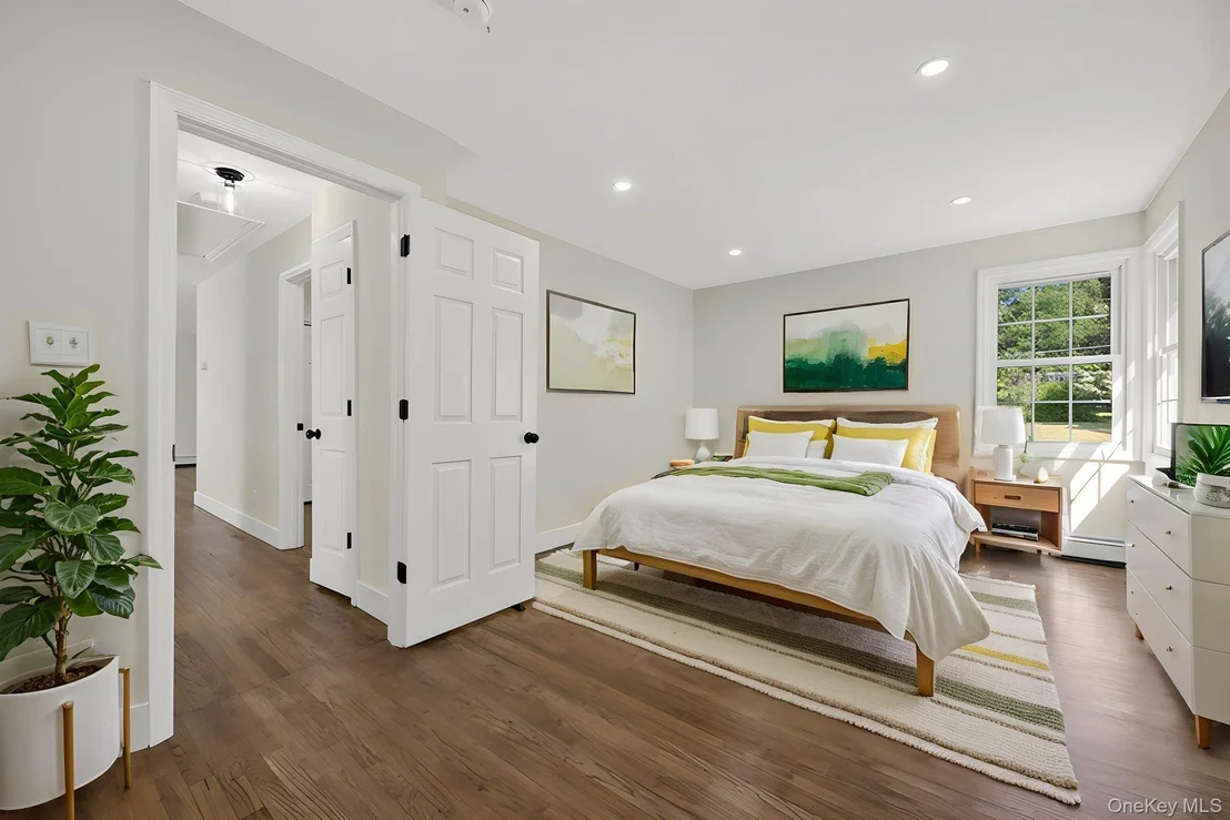 Photo of 669 Vassar Road