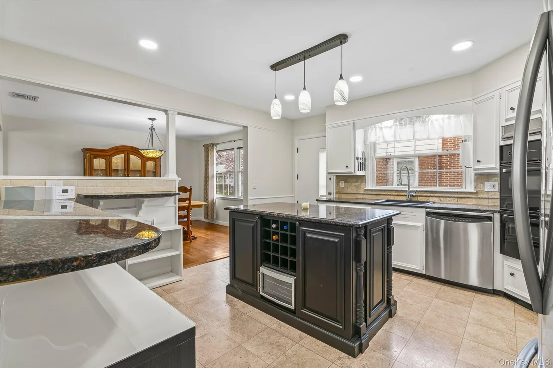Photo of 148 Lefferts Road
