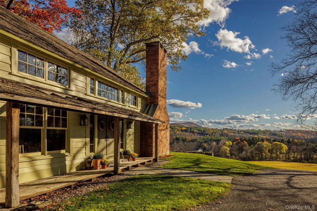 Photo of 46 Lockrow Road