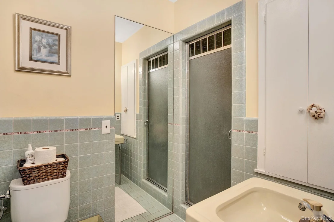 Photo of 757 Bixby Drive