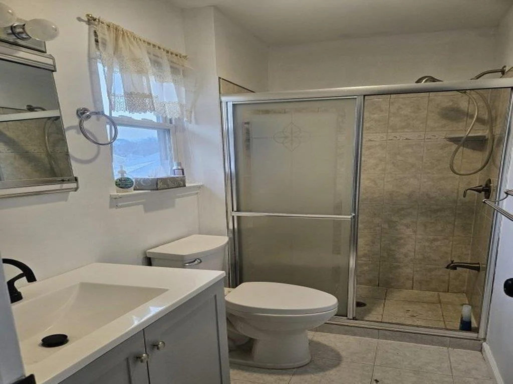Photo of 25 Willowbrook Lane