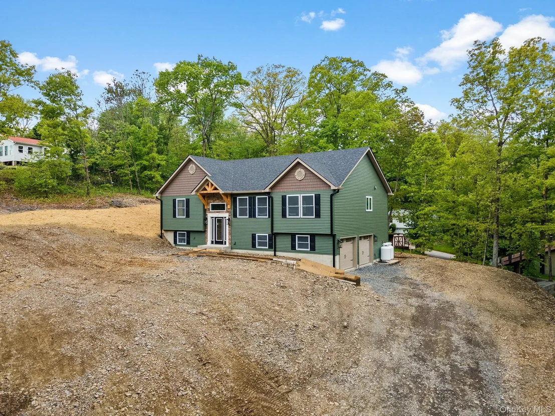Photo of 61 Smith Avenue