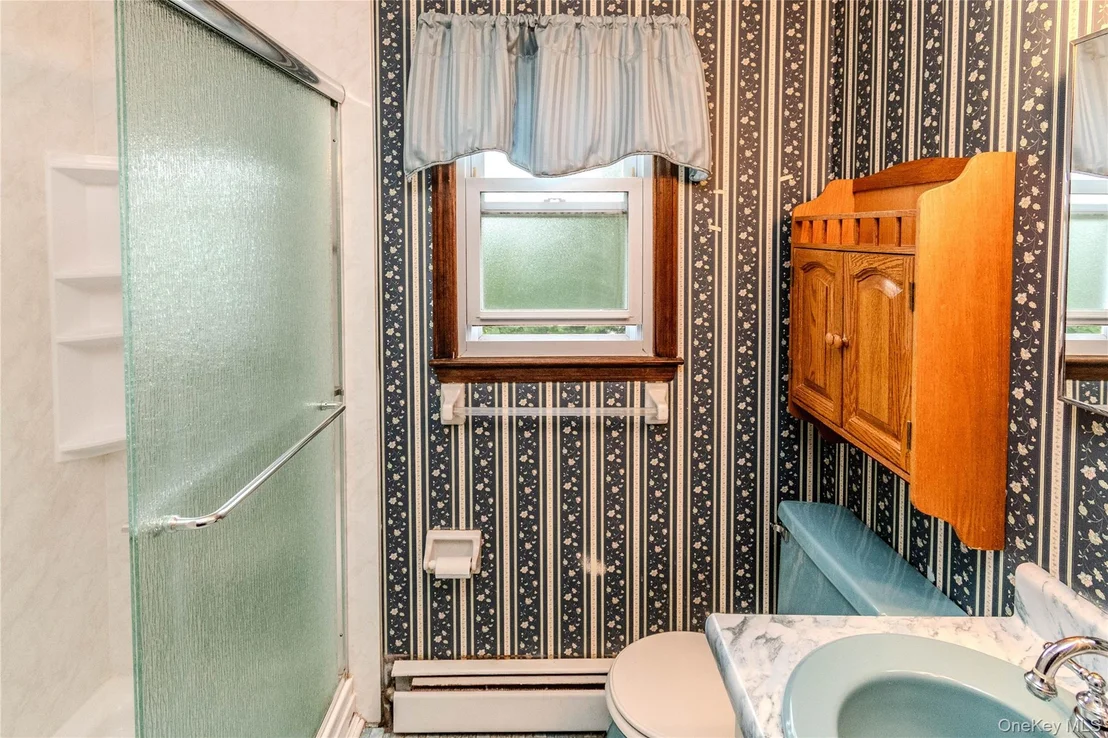 Photo of 6 Bates Circle