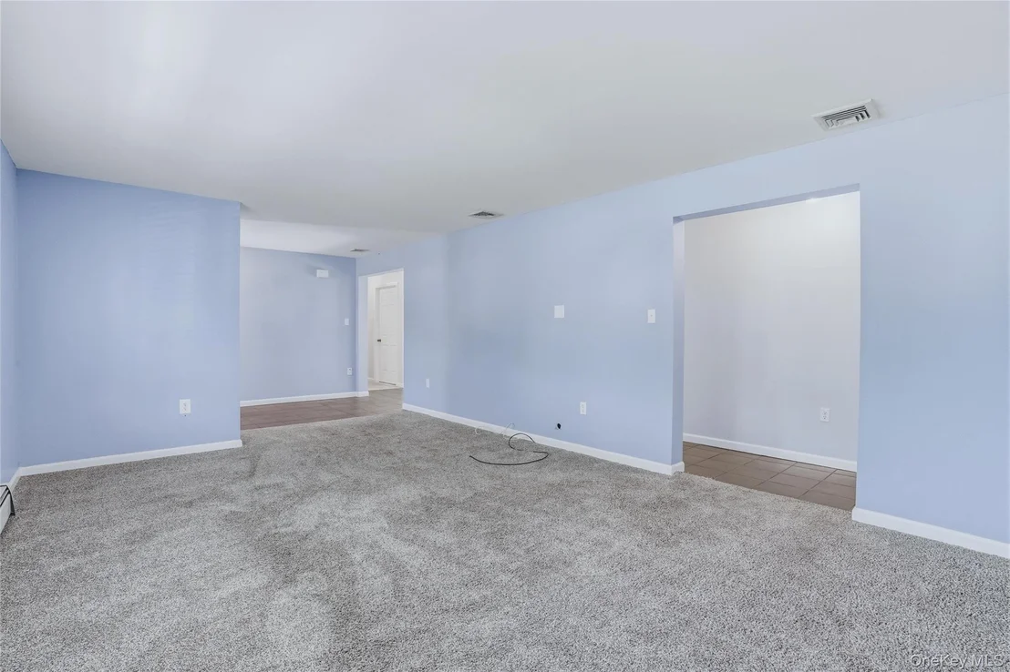 Photo of 21 Maine Drive