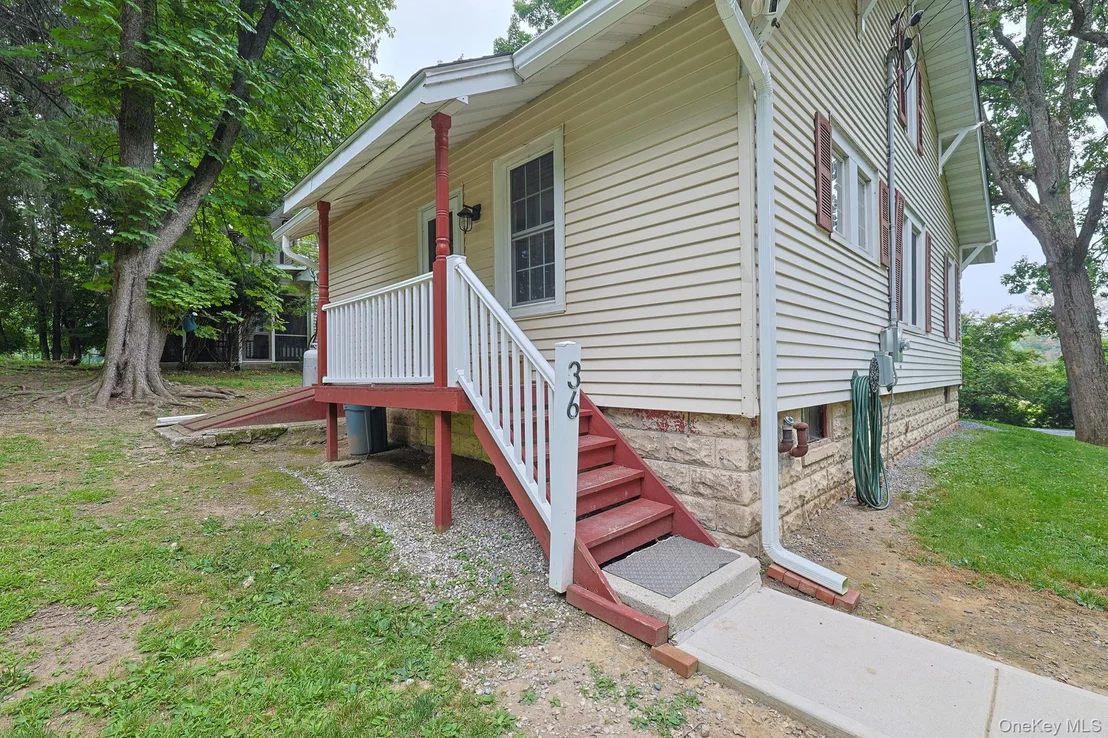Photo of 36 Evergreen Avenue