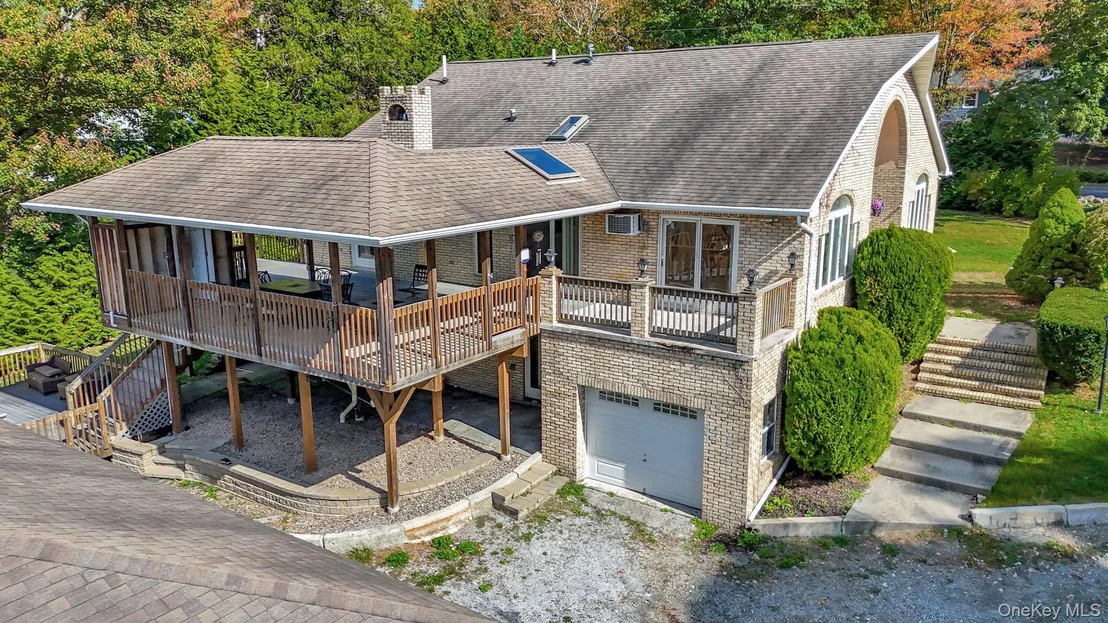 Photo of 111 Sycamore Drive