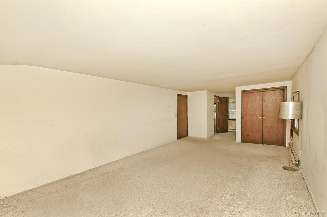 Photo of 6 Duquesne Drive