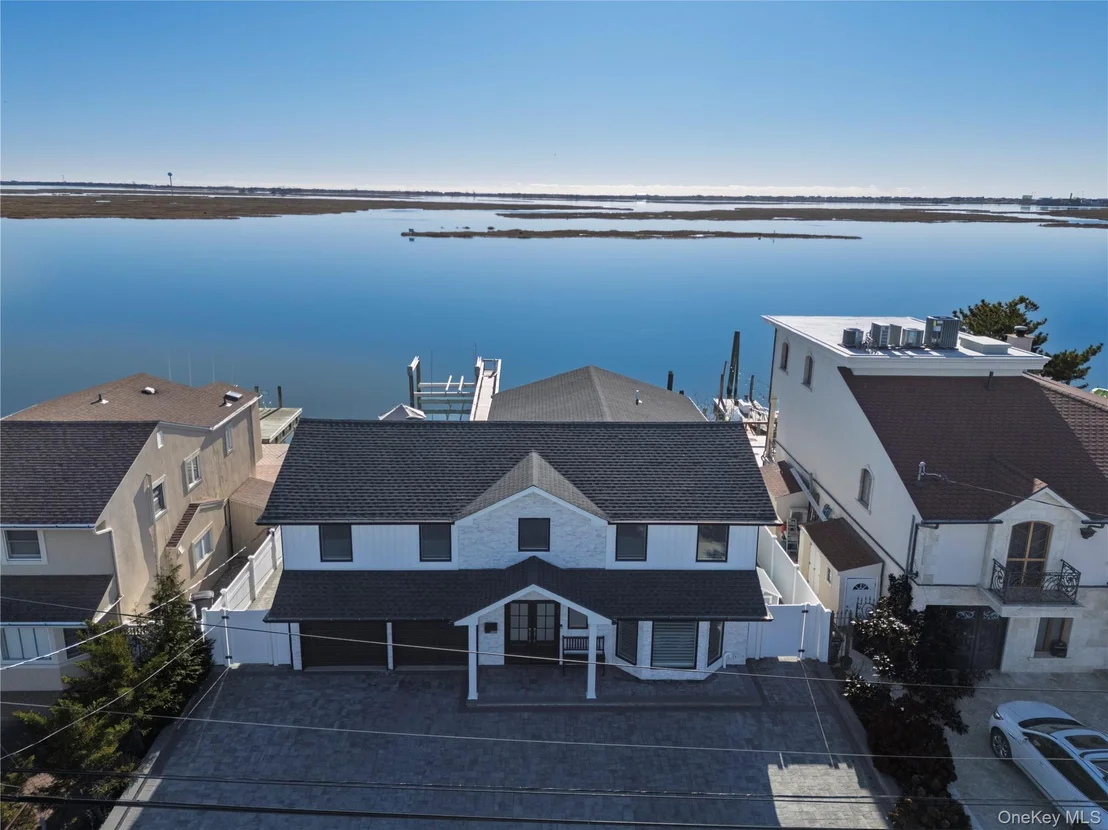 Photo of 4011 Greentree Drive