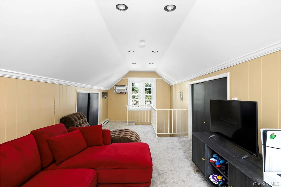 Photo of 8 Mitchell Avenue